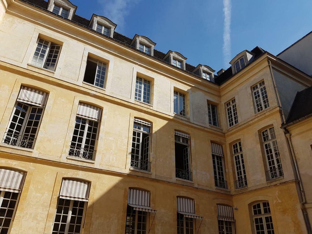 Parc Royal Appartements Paris Eksteriør billede